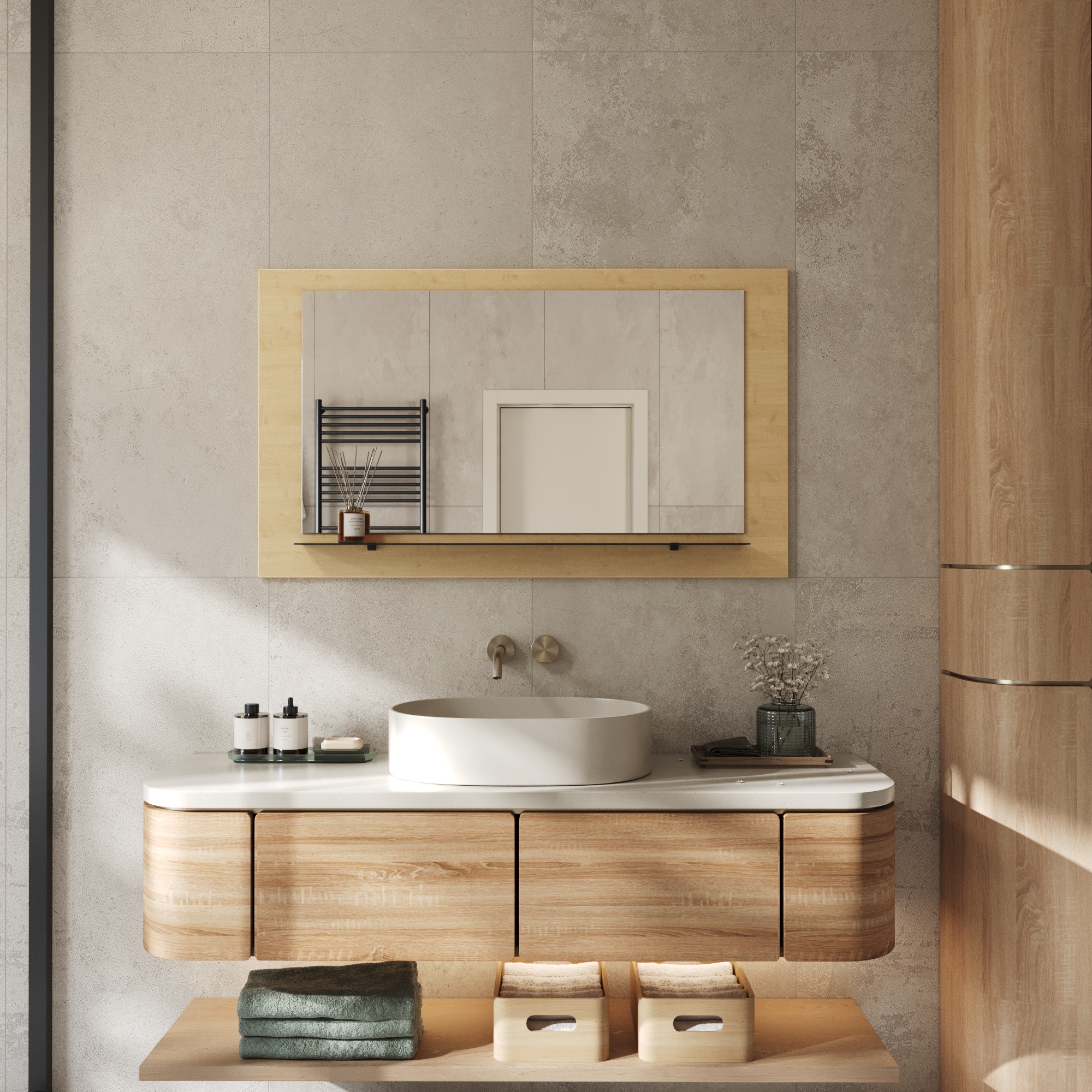 Wandspiegel Anina auf dekorativen Holzplatte im modernen Stil mit elegantem Rahmen und Befestigung